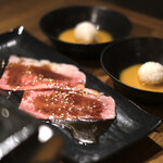 ニクアザブ - 必殺！A5黒毛和牛サーロインの焼きすき焼き