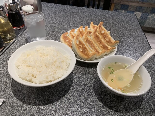 天鴻餃子房 大手町店 大手町 餃子 食べログ 天鴻餃子房 大手町店 大手町 餃子 食べログ