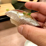 鮨処 多田 - 握り イワシ