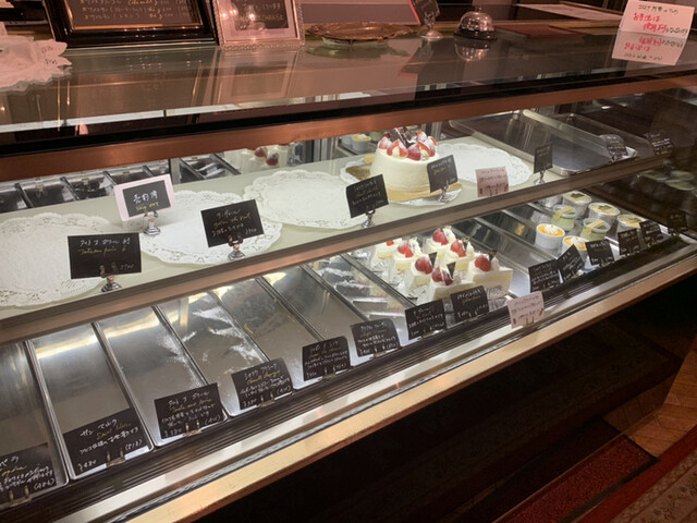 パティスリー リヨン 十番丁店 Lyon 和歌山市 ケーキ 食べログ