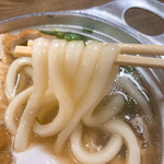 鍋焼うどん アサヒ - 【2020年01月】鍋焼玉子うどん＠650円、麺アップ