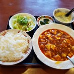 四川園 - 麻婆豆腐定食