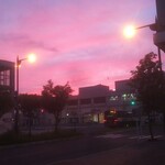 刺身居酒屋 なか善 本店 - 夕暮れの苫小牧駅、人歩いてないよ(笑)