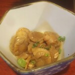 刺身居酒屋 なか善 - お通しです。