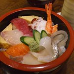 鮨 司 - ランチ海鮮丼９００円