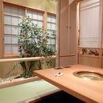 神楽坂 翔山亭 - 個室で焼肉。