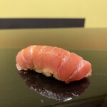 鮨 さかい - 鮪中とろ