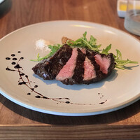 コレドガーナ - アンガス牛炭火焼き