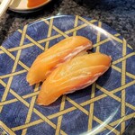 平禄寿司 - トロサーモン　140円