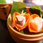 祇園おくむら - オードブル:鱧の煮こごり、カマスの寿司