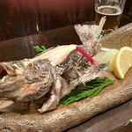 かもめ食堂 - 黒メバルだったかな、プリっぷりの身の塩焼き　旨し！