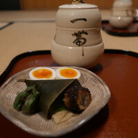 瓢亭 本店 - 最初のお膳。世界で一番美味しいゆで卵。