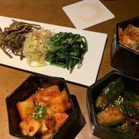 蕃 YORONIKU - 