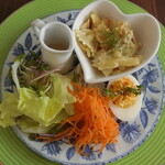 マコハハ トミティ デザインケーキ - モーニング前菜