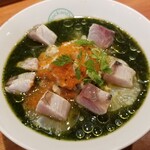 麺屋 六感堂 - 冷製 モロヘイヤヌードル＋炙り平政刺し増し＋グレープフルーツ増し