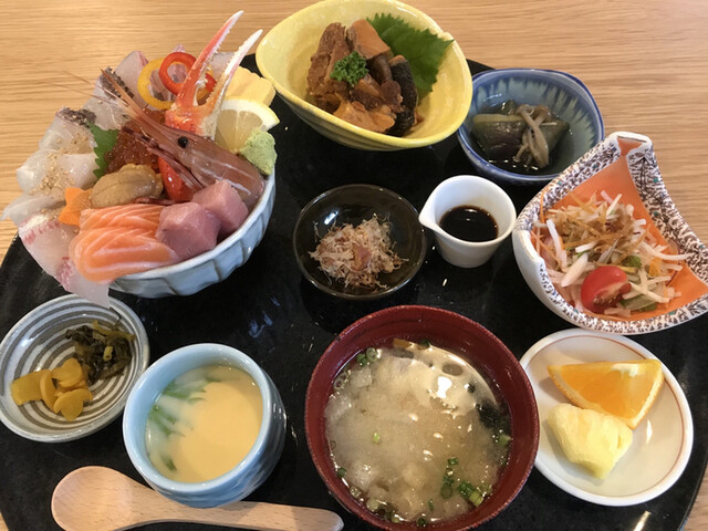 活魚ランチ専門店 海のる みのる 中原 魚介料理 海鮮料理 食べログ