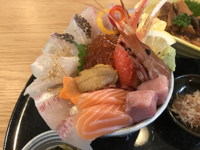 活魚ランチ専門店 海のる みのる 中原 魚介料理 海鮮料理 食べログ