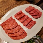 焼肉 ジャンボ - 