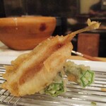 旬彩 天ぷら 心来(しんら） - キス、おくら。