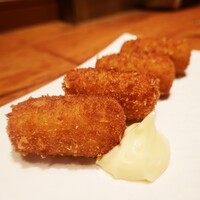 バル デ エスパーニャ ムイ 名古屋ミッドランド店 - イベリコハムのコロッケ