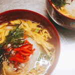 Amamiooshima Ryouri Kame - 鶏飯は出来上がった状態で提供しています。