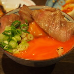 大衆酒場ヒロタヤ2号 - 黒毛和牛三角バラの煮込み飯