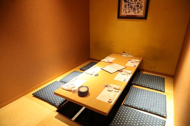 座席 : 酒湊 （さかそう） - 辛島町/居酒屋 | 食べログ