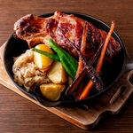 Roasted Schweinehakse and seasonal vegetables