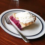 롤링핀 - 신선한 체리 파이