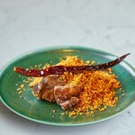 Stir-fried bone-in spare ribs with spicy powder