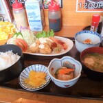 くつろぎ亭ひこべえ  - 日替わり定食