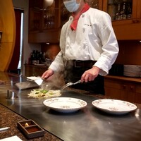 ステーキ屋 扇 - お肉の付け合せのもやしを炒めてくれてます♪(了承済みデス)