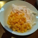 カルビ屋大福 - 食べ放題のマカロニとコーン