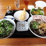 Namaudon Tsuchiya - 日替りセット（ぶっかけうどん、えび天一本、大人の卵かけご飯、サラダ、漬物）￥950