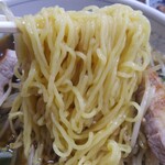 にく友食堂 - 麺リフト