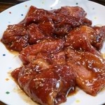 食道園 - カルビは脂分が少なくってヘルシー肉はとっても柔らかです。