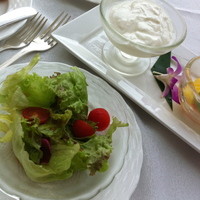 ファヌアン - エッグスベネディクトの朝食セット