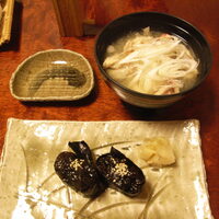 伊勢鮨 - お椀とサービスの軍艦巻き