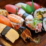 Kuruma Zushi - すし盛定食