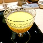 にい留 - もぎたての味わい。玉蜀黍の摺流しは、馬の毛の網を使うそう。