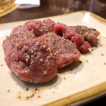 Honkaku Wagyuu Yakiniku Tanaka - 