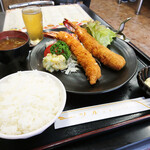 Tsuru - エビフライ定食