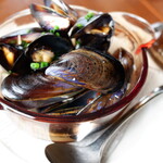ビアホフ ガンバリウス - ムール貝酒蒸し