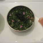 ロルキデ　ブランシュ - 中央は、サーモンと赤座海老にキャビア