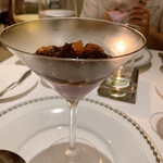 レストラン ヒロミチ - 紫芋とコンソメのジュレ、ウニも