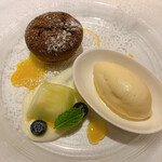 レストラン ヒロミチ - フォンダンショコラとバニラアイス