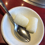 焼肉坂牛 - デザート　ゆずシャーベット