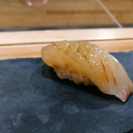 Sushi Hanaita - しまあじ