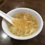 味之源 - チャーハンに付くスープ