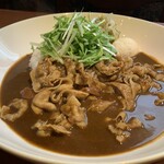 カレーハウスゴッド - 新メニュー！豚しゃぶと水菜の蜂蜜梅カレー。蜂蜜漬けの南高梅がルーに入ったさっぱり夏カレーです。
